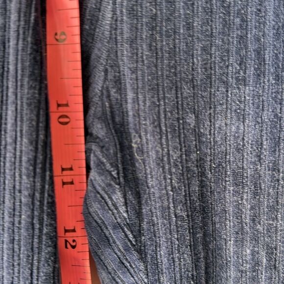 Urban Outfitters Cassidy Velvet Kick Flare Pant Blue - Picture 8 of 9